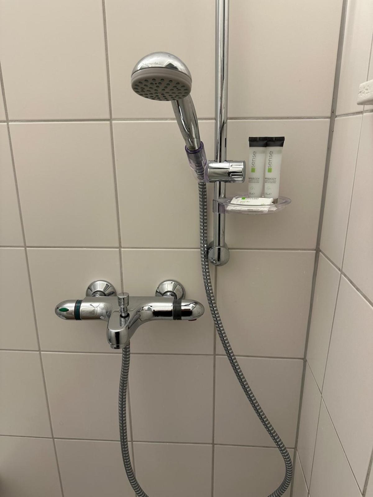Modernes - Icc Messe & Ku'damm Naehe Mit Parkplatz Appartement Berlin